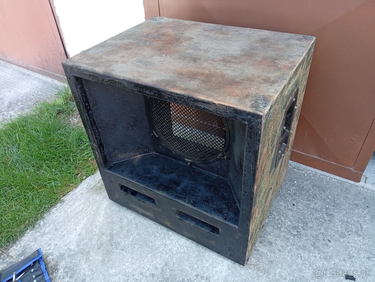Prázdne basové reprobedne 15"