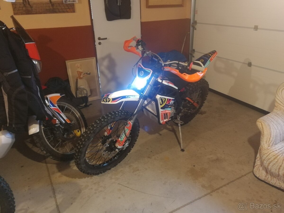Elektro motorka