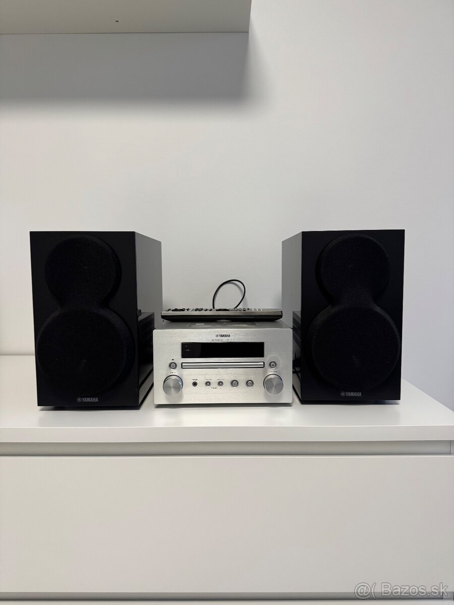 Yamaha CRX-550 Hi-Fi systém