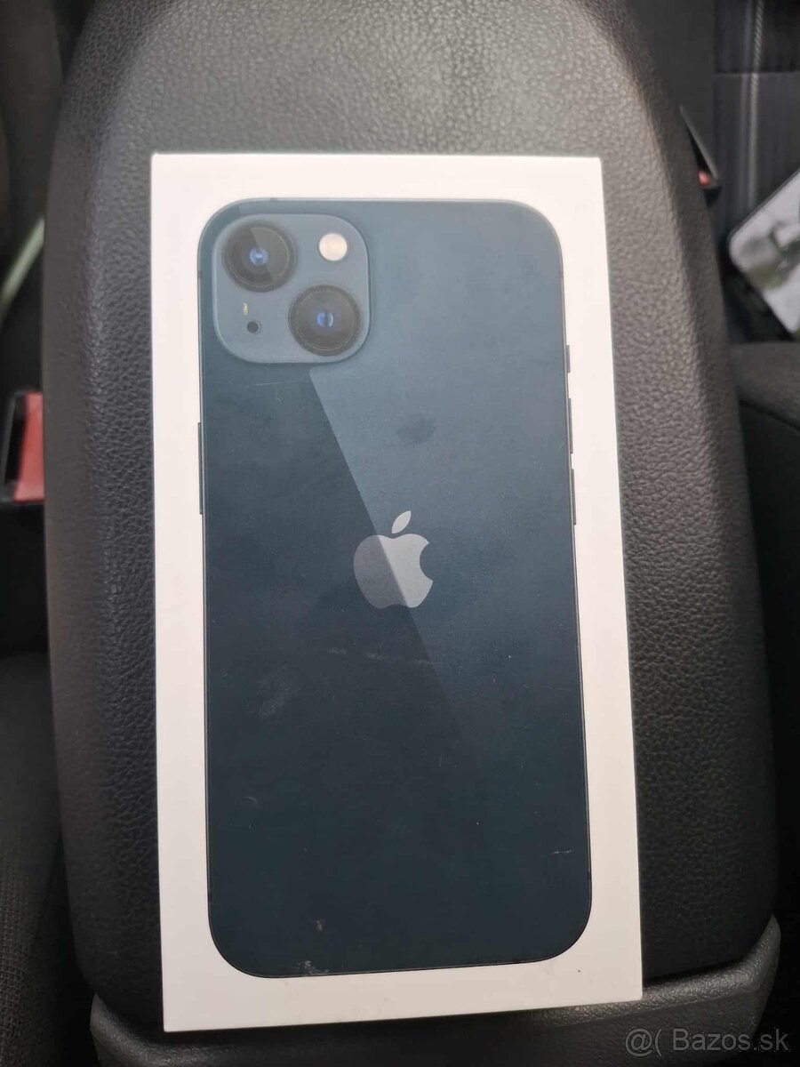 iPhone 13