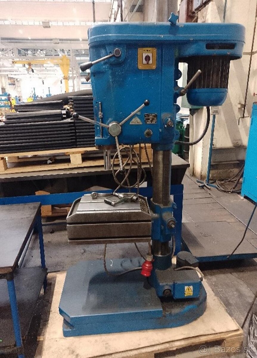 Sloupová vrtačka TOS VS-20