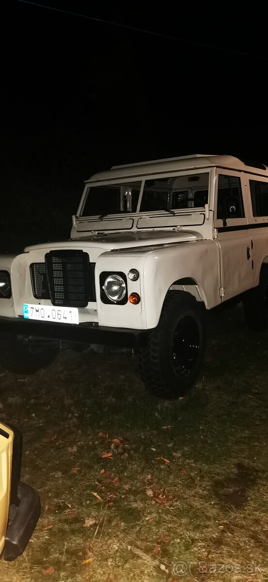 Land Rover series 3