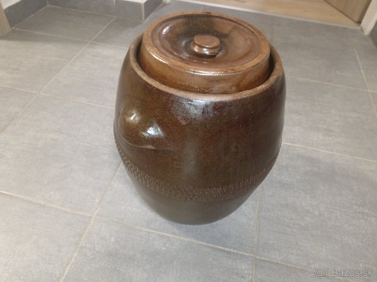 Predám súd na kapustu