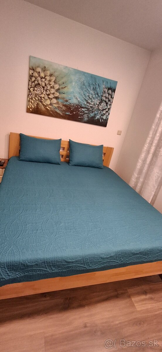Prehoz na manzelsku postel)