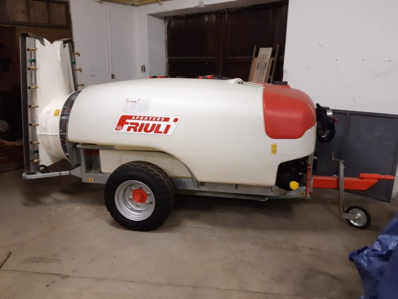 Ťahaný rosič FRIULI DIA POLY 2000/7