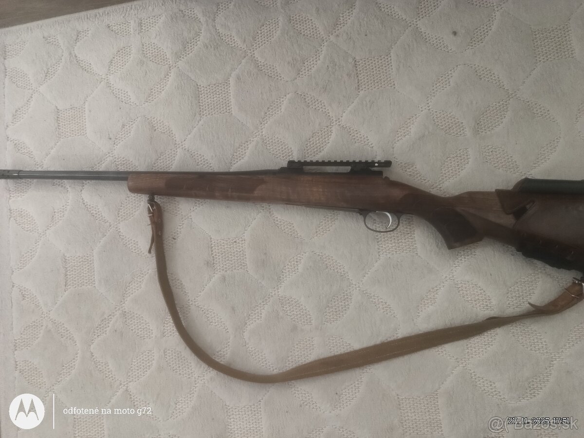 guľovnica CZ 557 cal.30-06