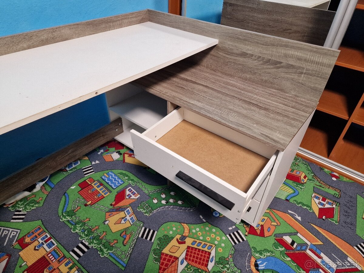 Stôl písací do detskej izby