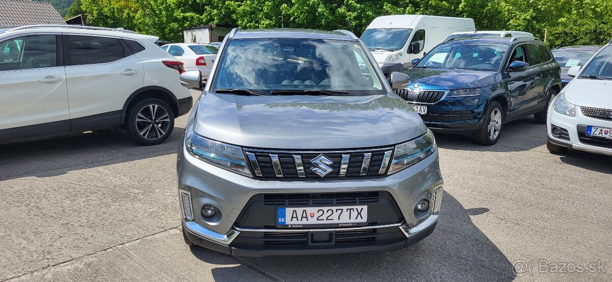 Suzuki Vitara 1.4i Hybrid 4x4 AllGrip rok 12/2020 1.majitel