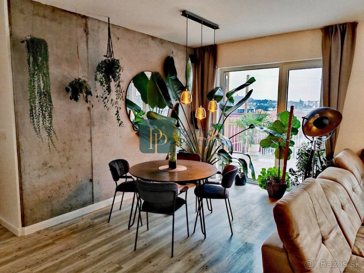 Prenájom 4 izbový luxusný byt, novostavba ORBIS, 2x garážové