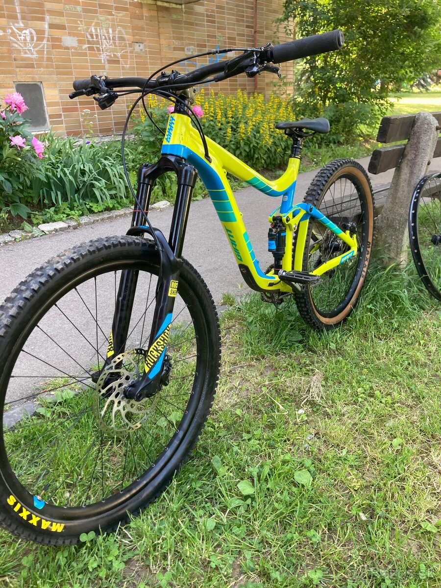 Zjazdový bicykel
