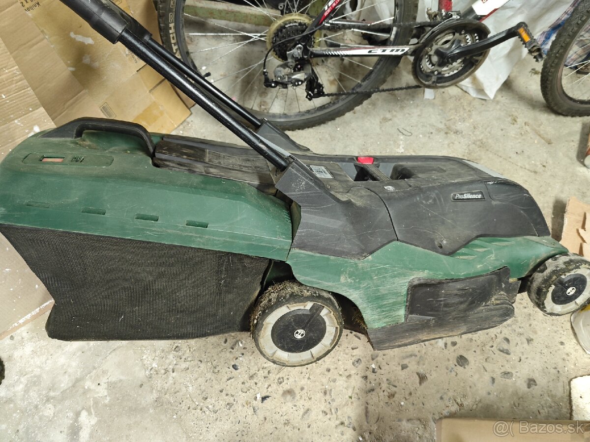 Bosch rotak 650 elektrická kosacka