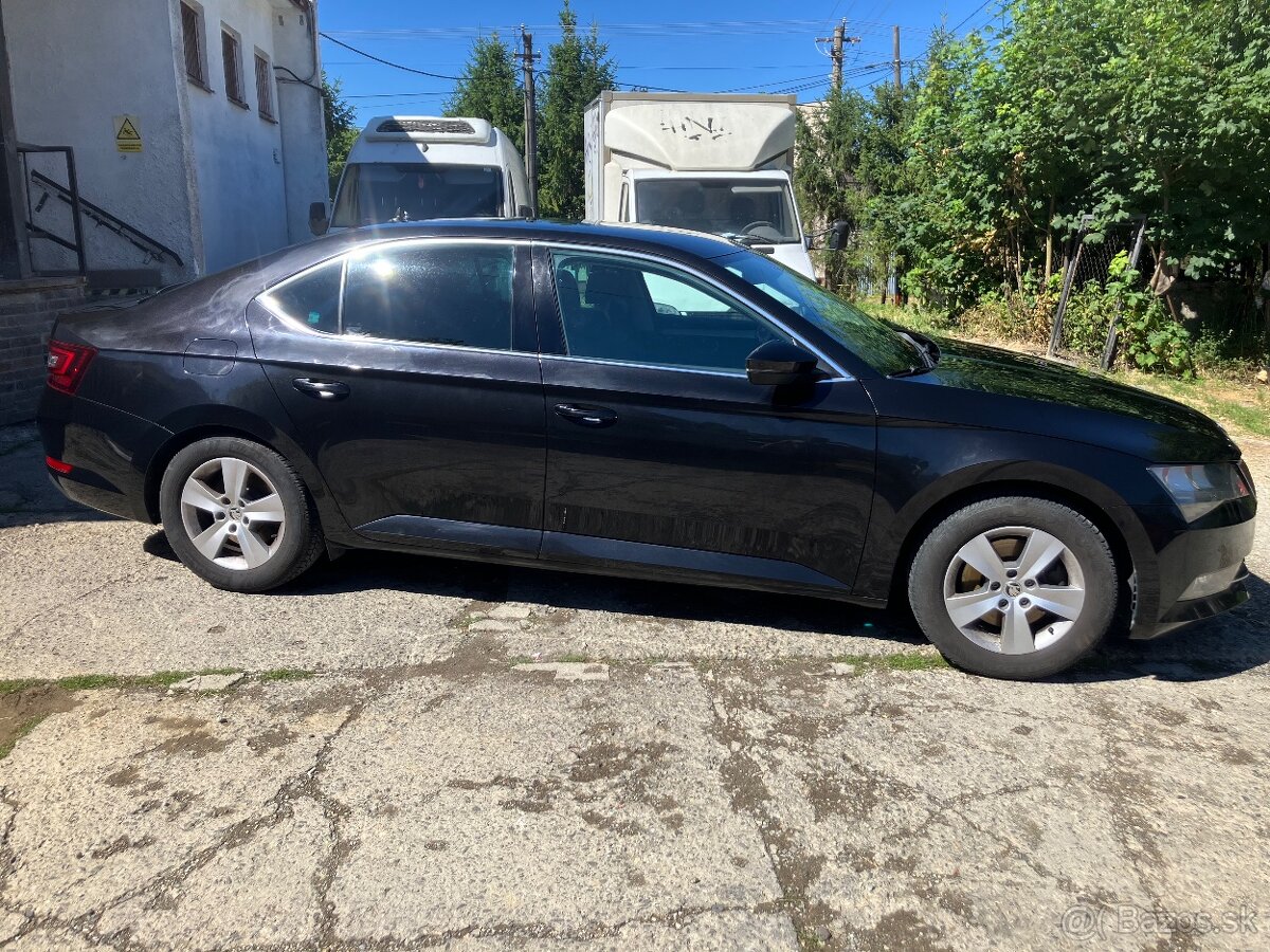 Škoda superb 1.6 tdi M6