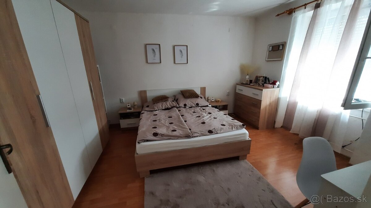 dvojizbový byt Družstevná