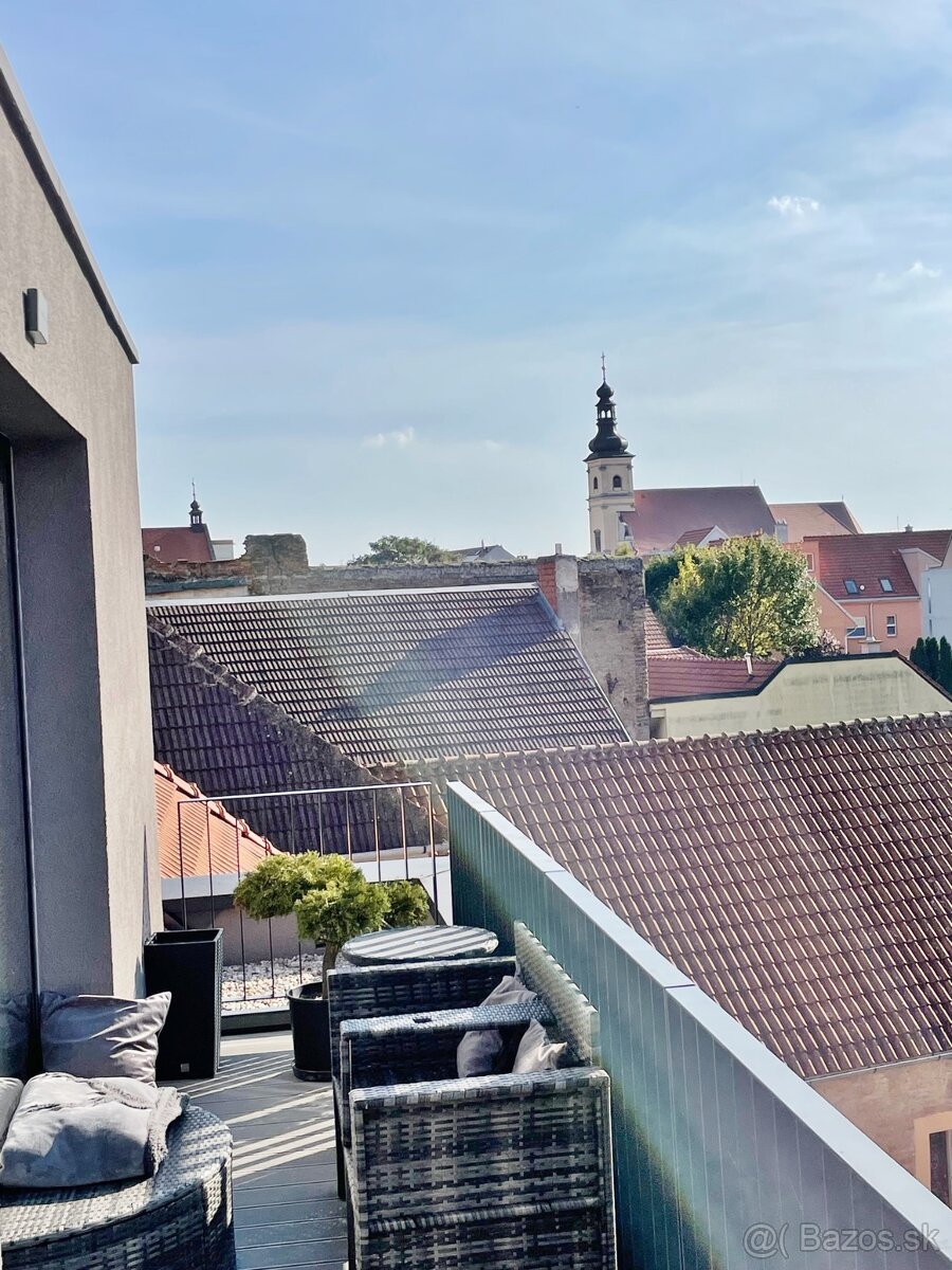 Novostavba 3izb bytu, terasa, parking
