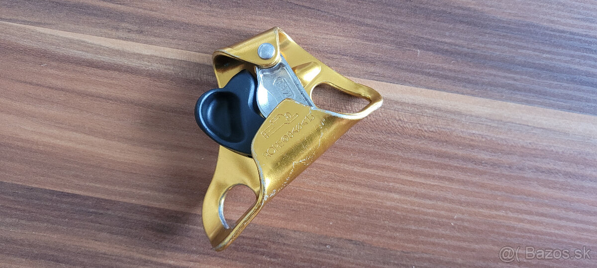 hrudný blokant Petzl Croll L - zánovný