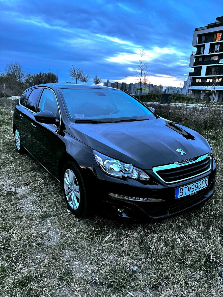 Peugeot 308 SW 1.2 PureTech ACTIVE, automat