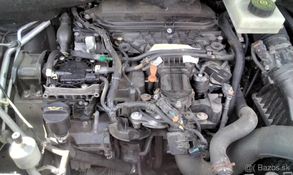 predám MOTOR RHE PEUGEOT 5008 2.0 HDI 2013  predám motor RH0