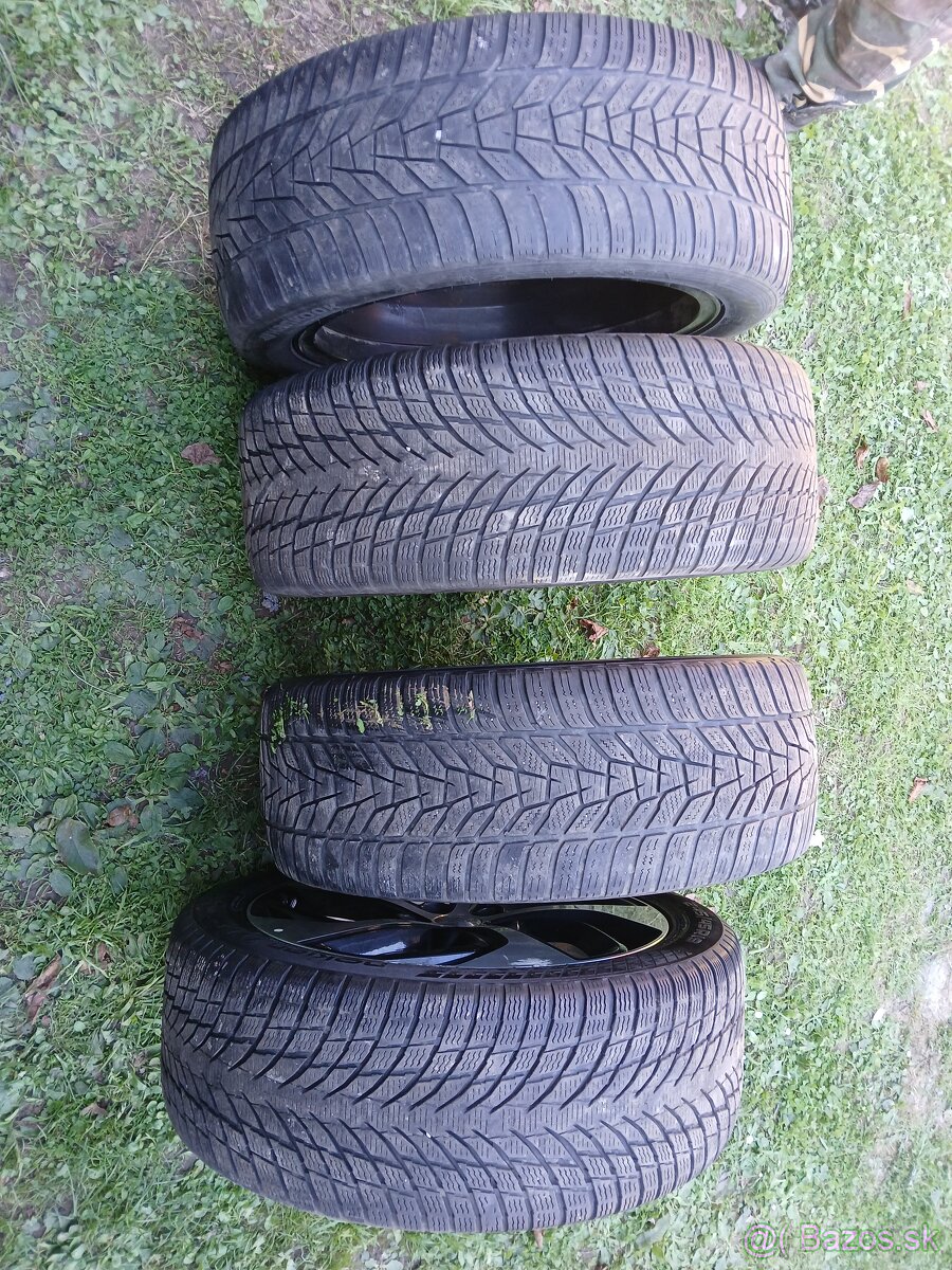 Zimné pneumatiky 245/45 R19