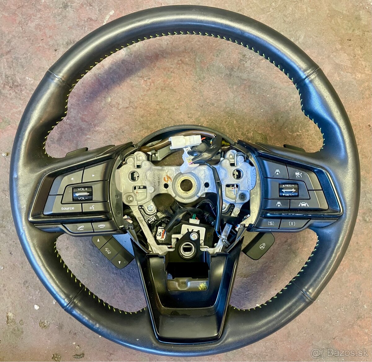 Volant Subaru Outback 2018-2019 s výhrevom