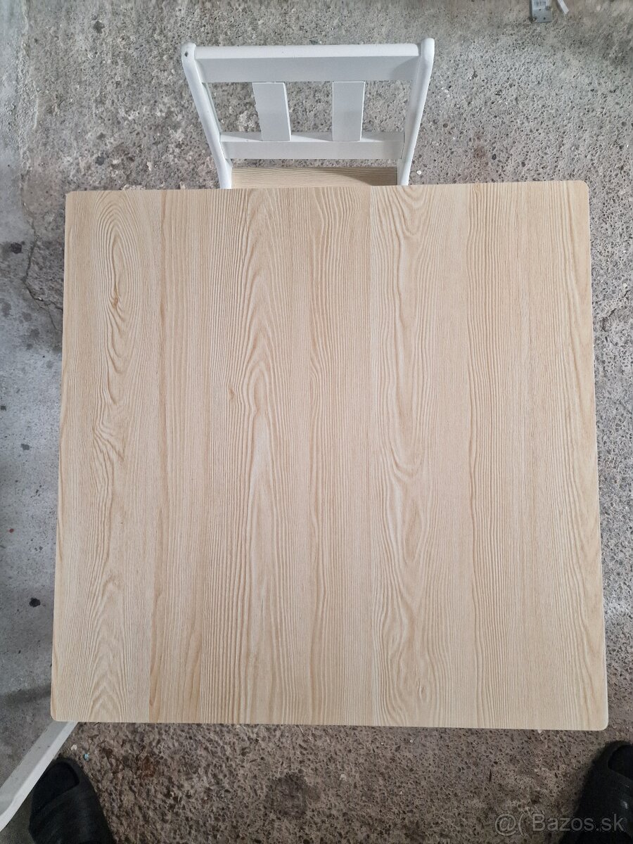 Destky stolik a stolicka