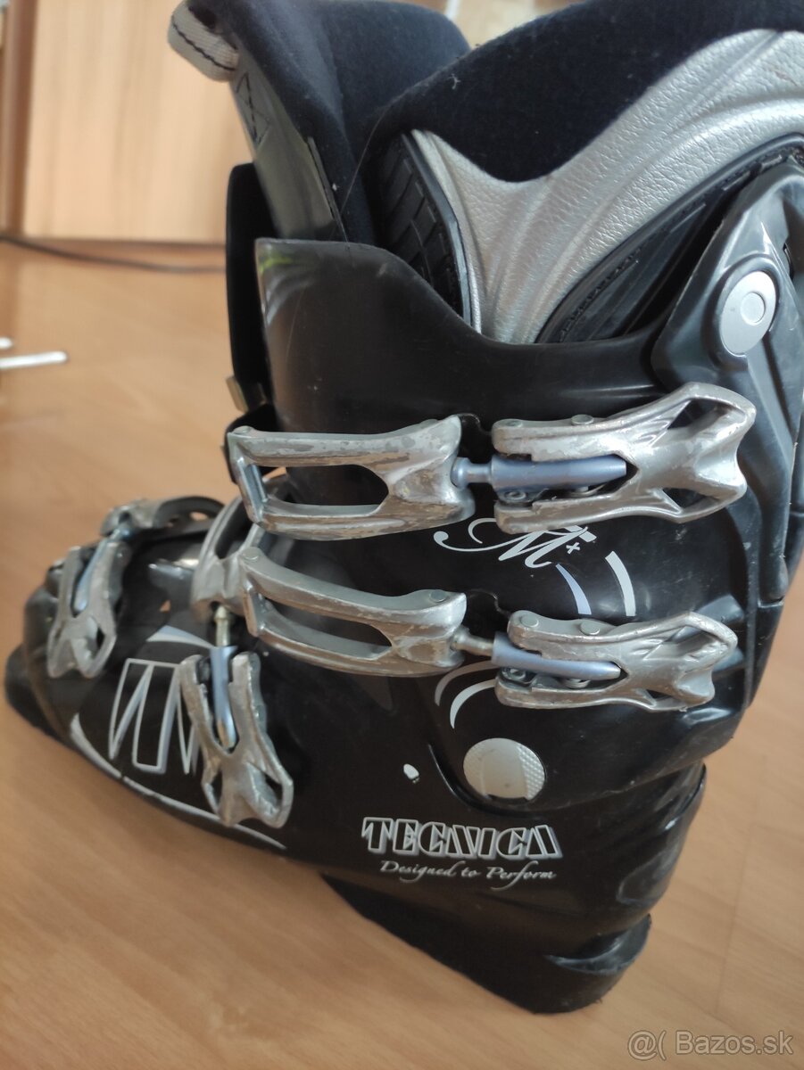 Predám lyžiarsky set