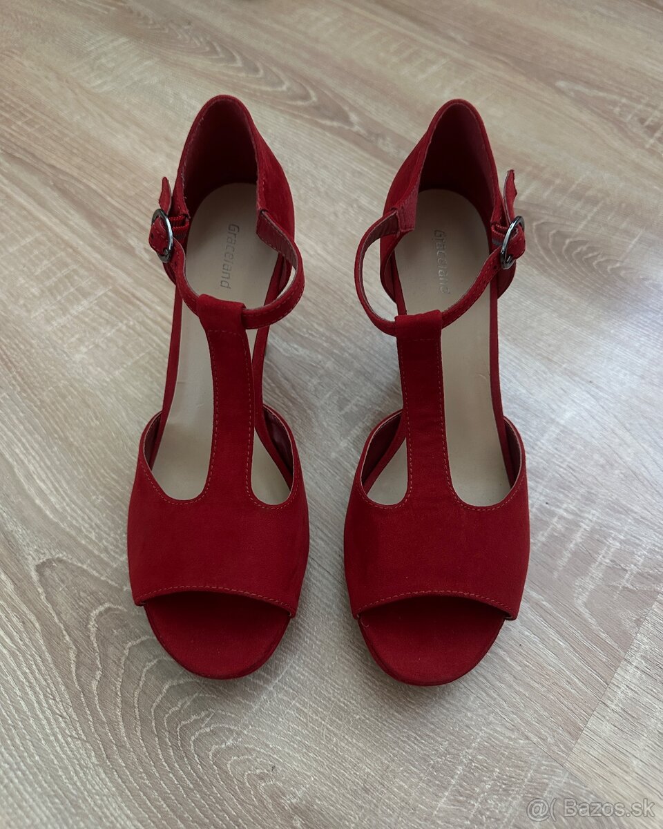 Dámske letné červené sandále