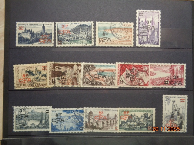 Poštové známky - REUNION PRETLAČE CFA - 6 FOTO