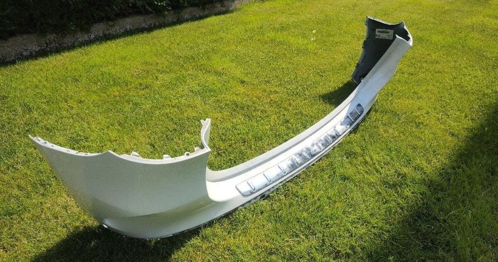 Mercedes GLA AMG A247 W247 H247 2019 - Zadny naraznik