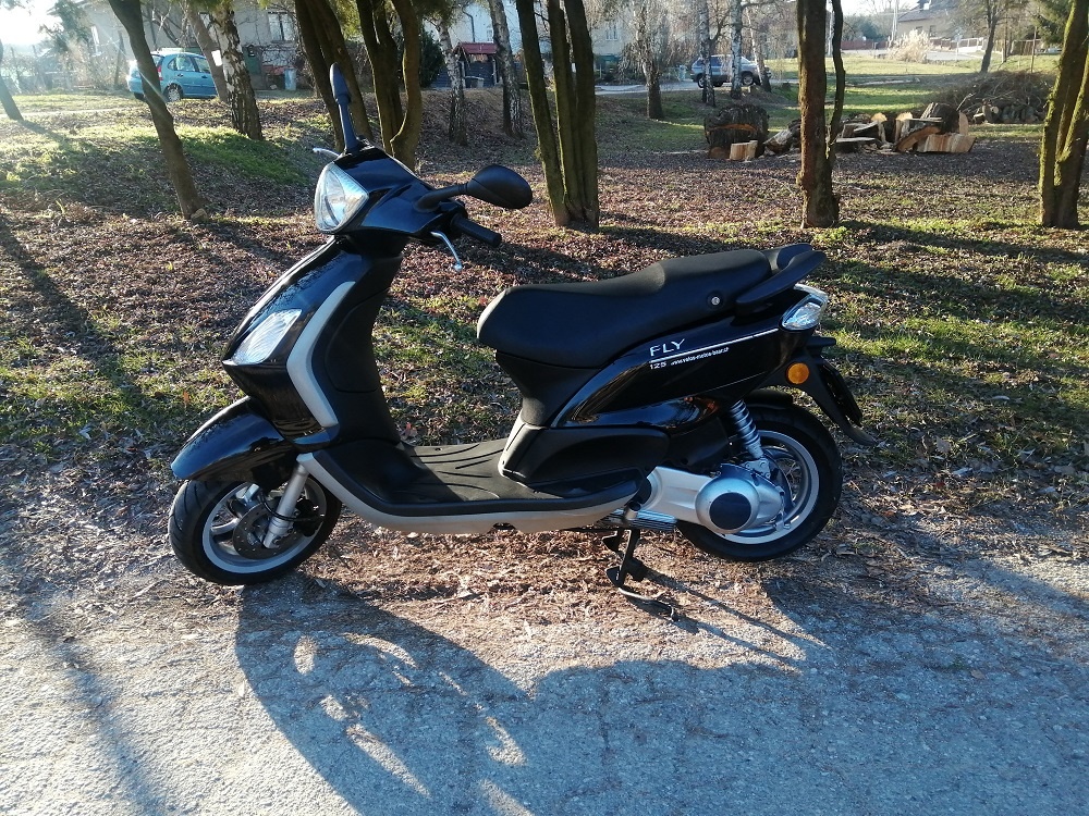 Piaggio FLY 125