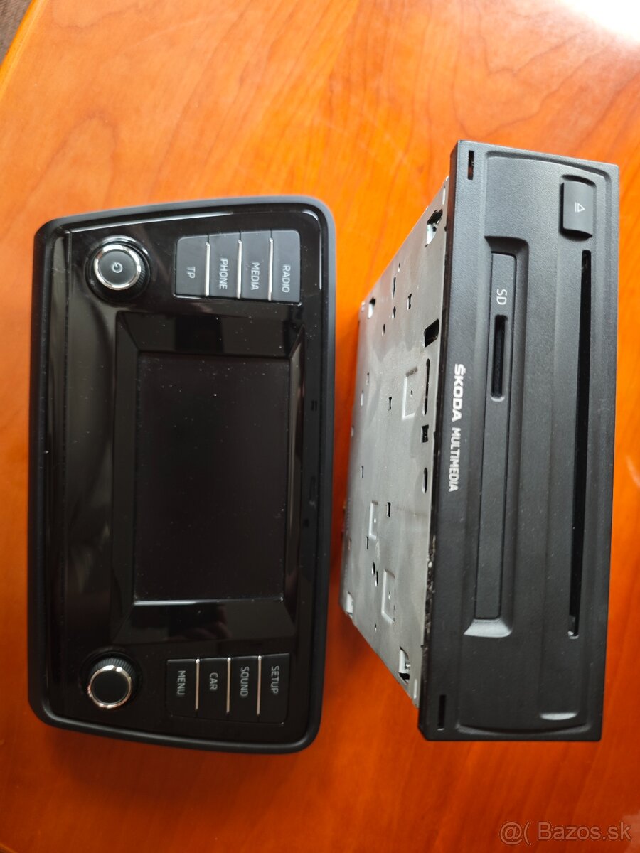 Originál autorádio Škoda Octavia