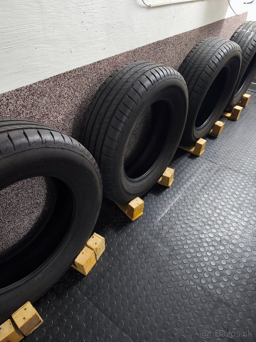 Bridgestone Turanza eco 225/65 R17