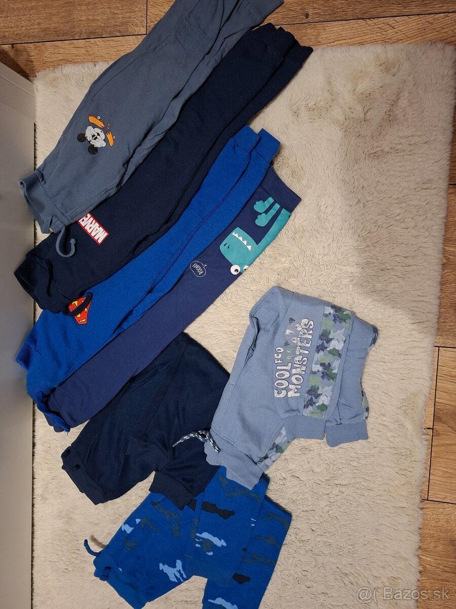 Tepláky, rifle, mikina 122