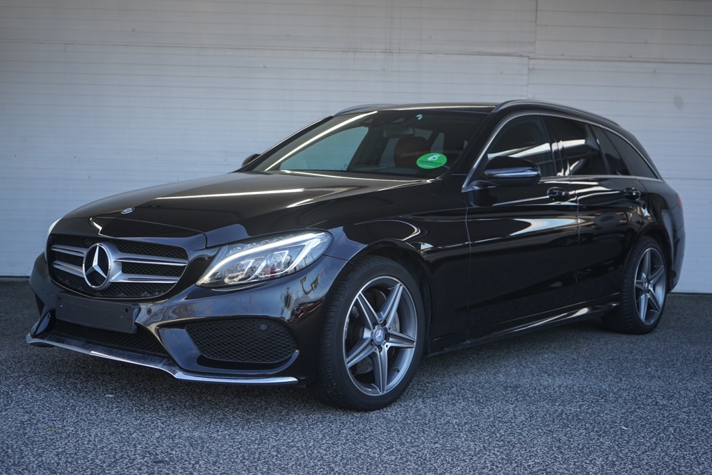 547-Mercedes-Benz C250, 2016, nafta, 2.2D AMG, 150kw