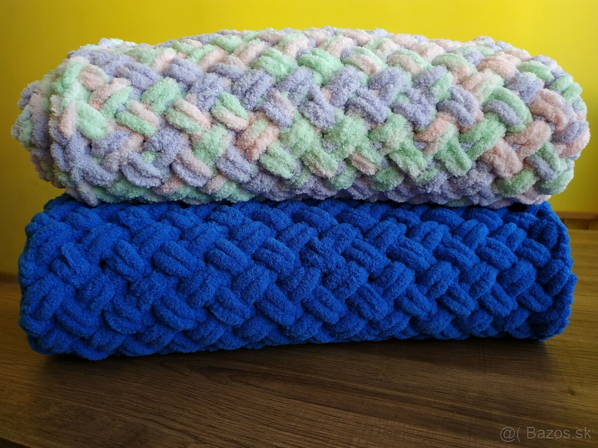 Puffy deky - viacfarebné - krížikový vzor