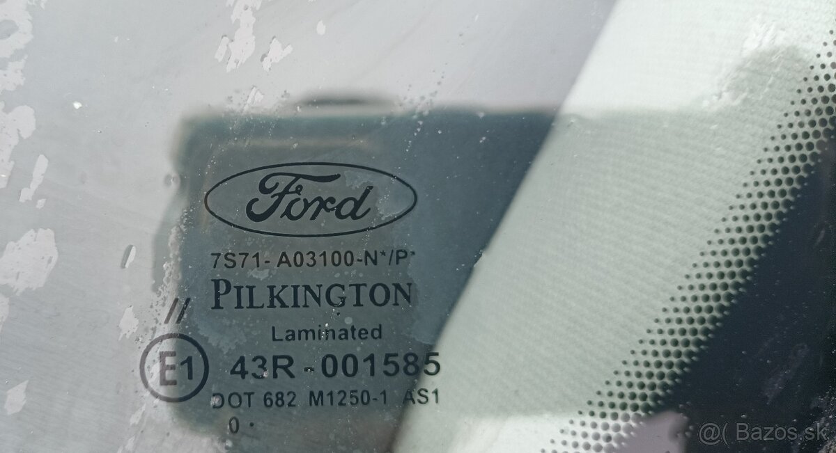 Čelné sklo Ford Mondeo mk4