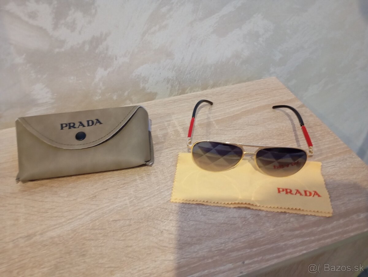 Prada okuliare