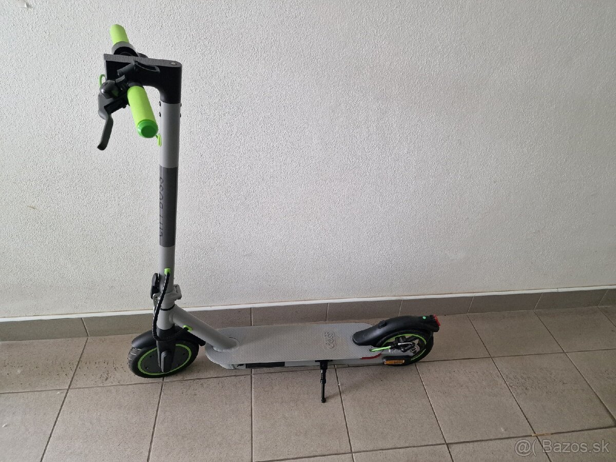 Elektrokolobezka BossCity R350