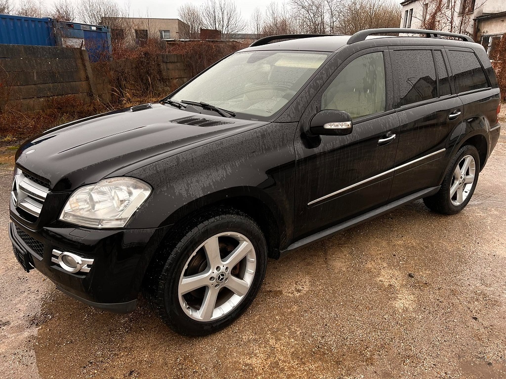 predam diely na mercedes benz gl 320cdi 4matic 165kw 2008 ro