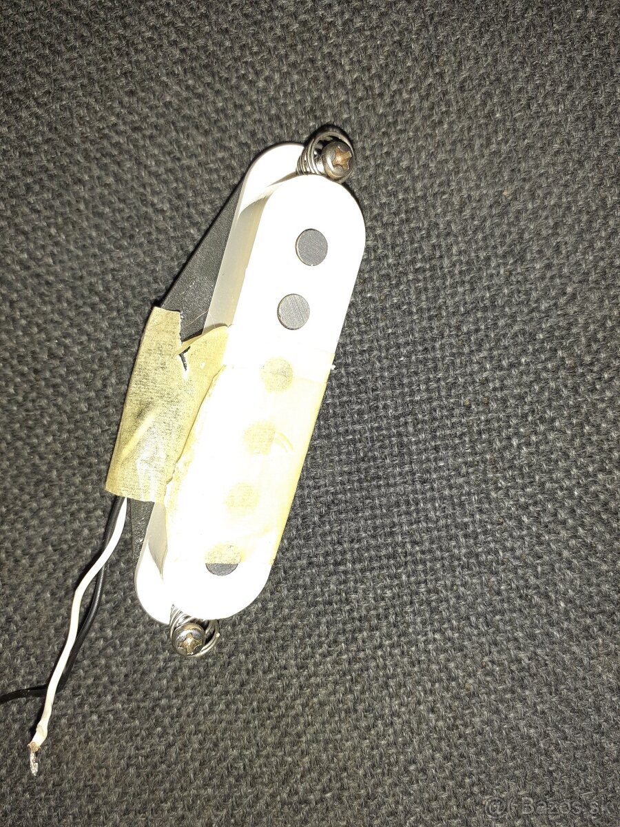 snímač na fender Stratocaster kobylkový
