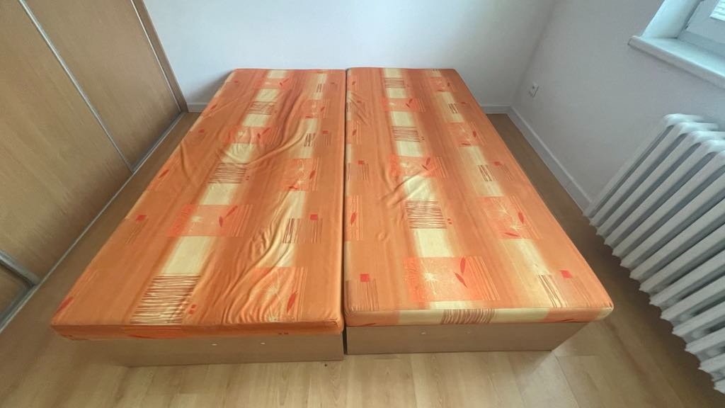 Darujem dve postele (90x200) za odvoz