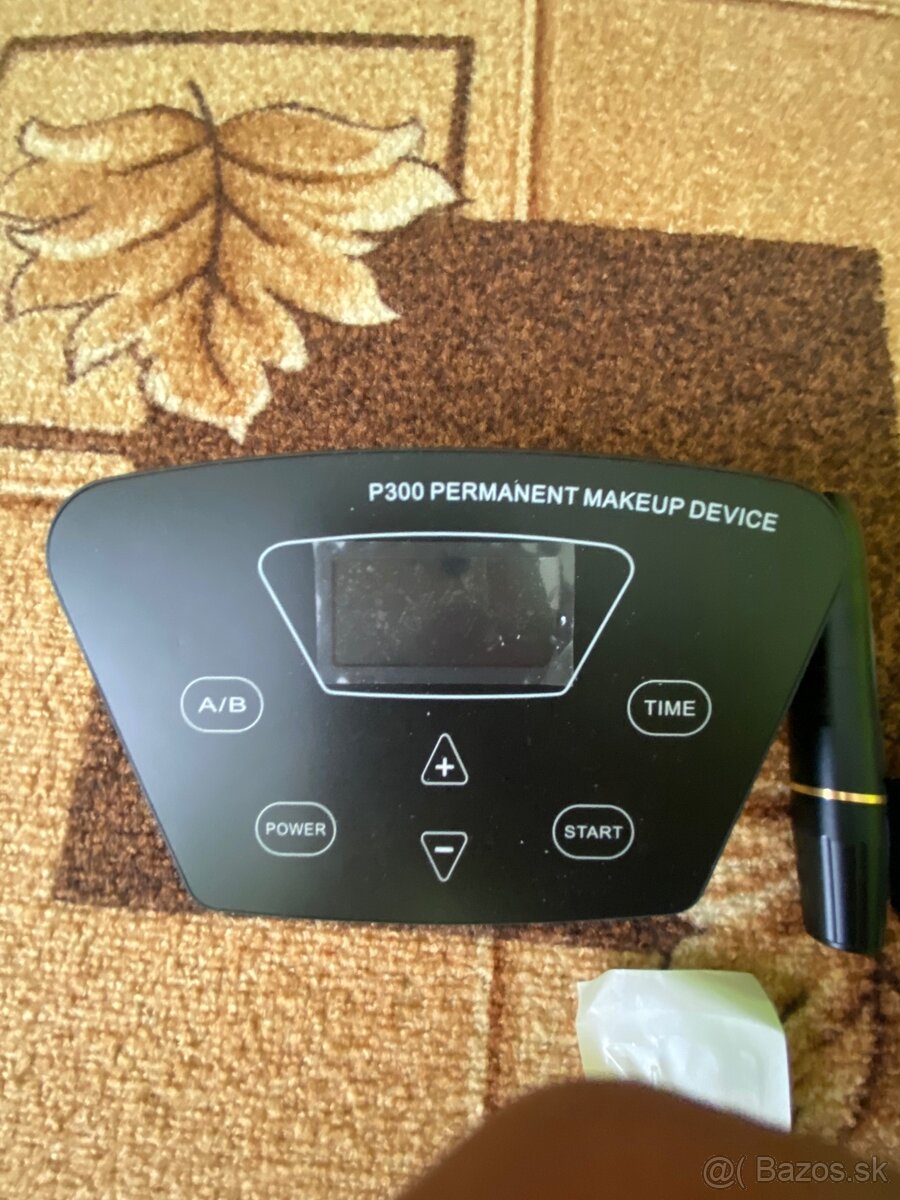 Tetovaci strojček na permanentný makeup P300