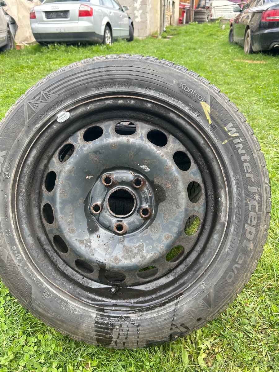 Zimné kolesa 5x112 205/55r16 škoda Audi wv