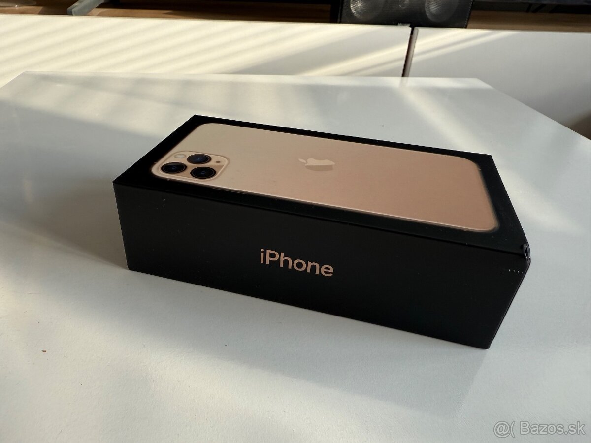 iPhone 11 Pro Max, 256 GB, zlatý – výborný stav