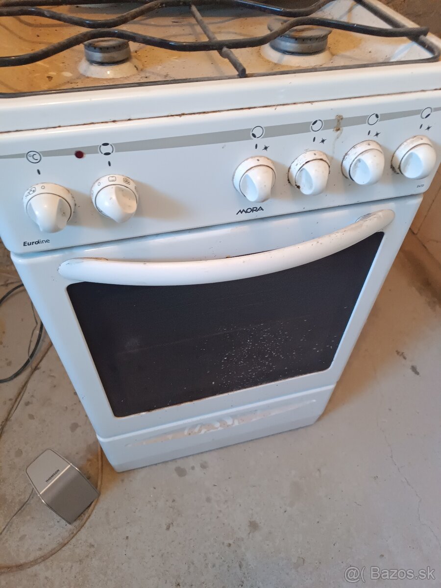 Predám plynový sporák