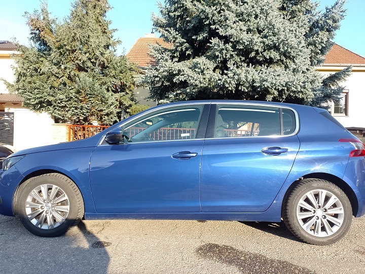 Peugeot 308 Blue 1.5 HDi 96 kW