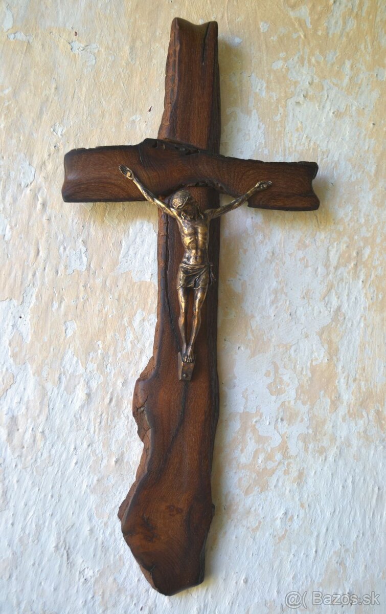 Kríž z morušového dreva 2