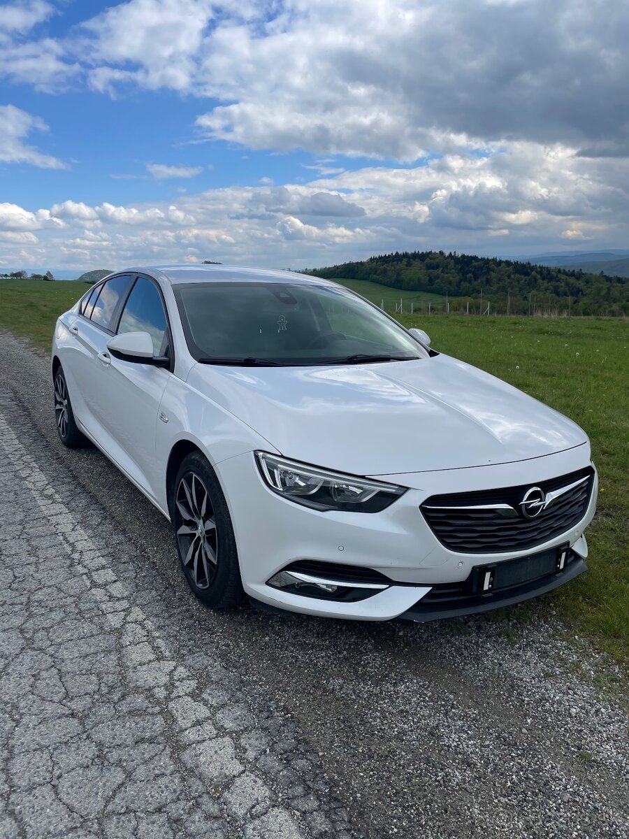 Opel Insignia GrandSport 2.0 CDTI