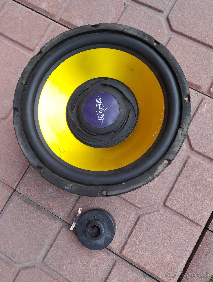 SUBWOFEROVY REPRODUKTOR