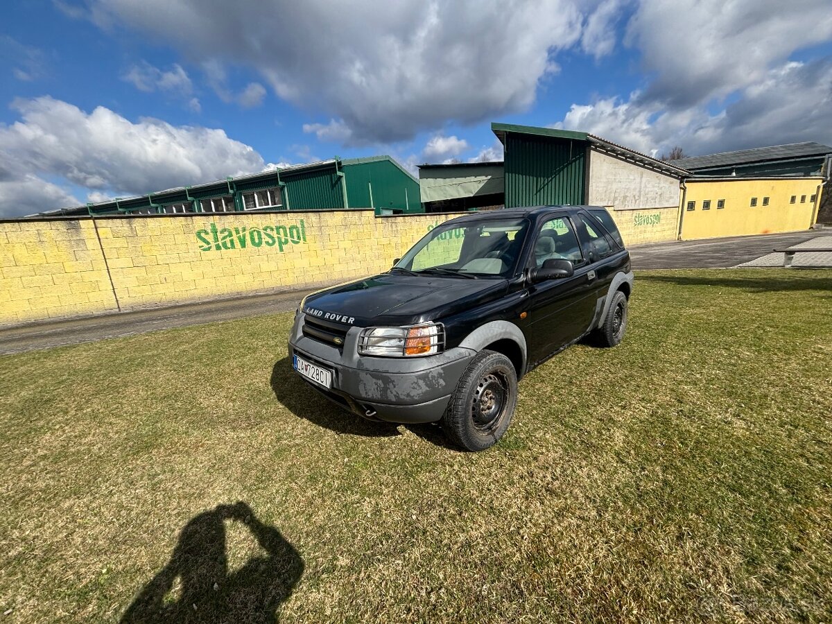 Landrover freelander 1.8 i,4x4,nová stk