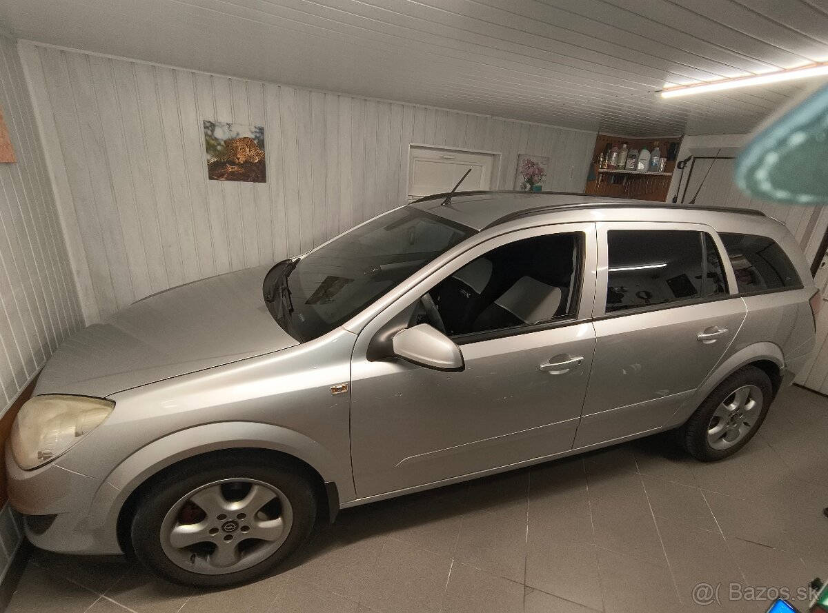 Opel Astra combi